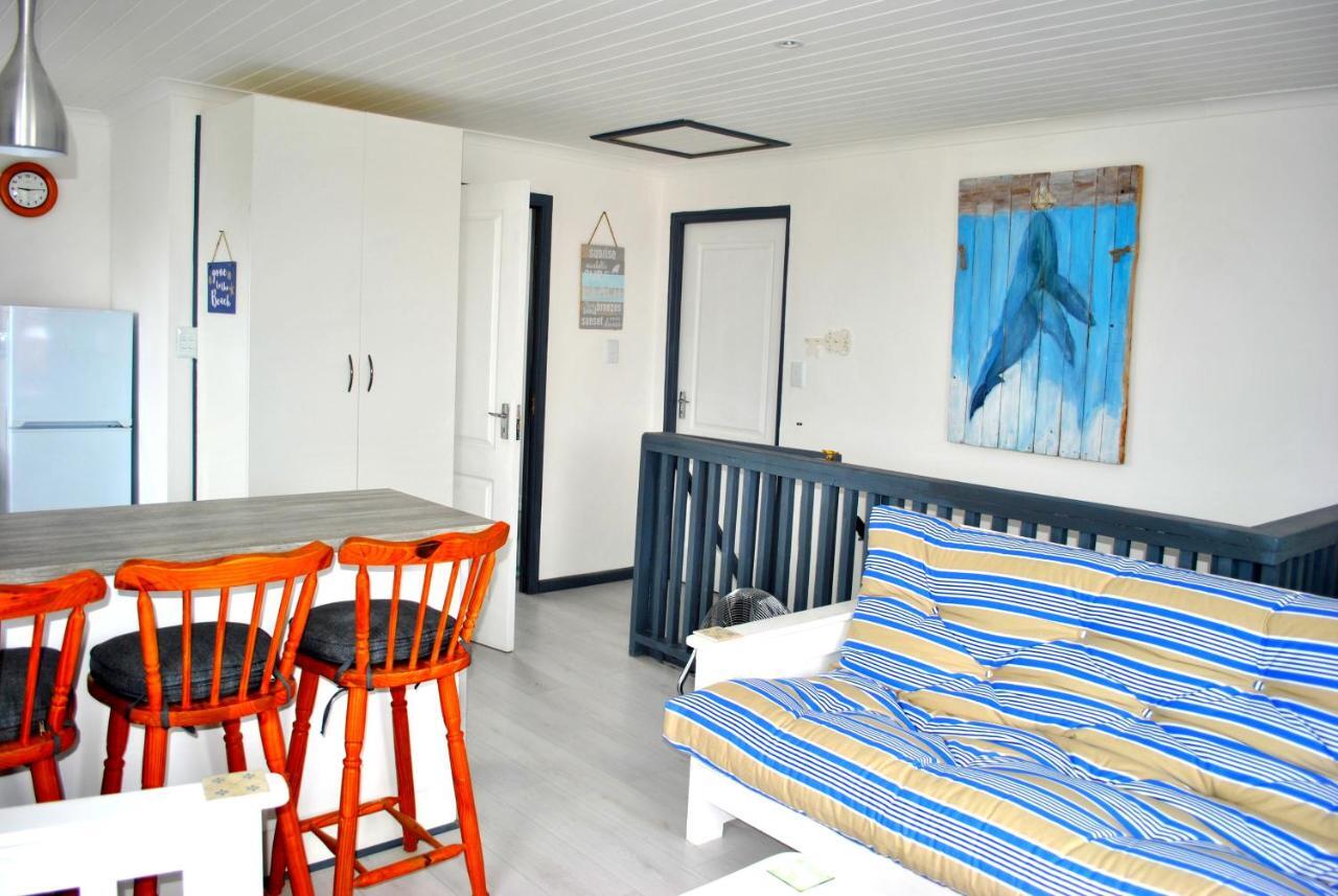 Whale Watch Accommodation 德克尔德斯 外观 照片